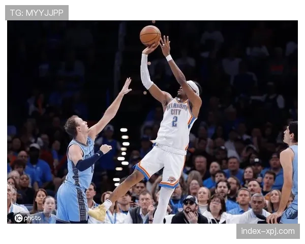 雷霆逆转灰熊，亚历山大35分7板6助率队取胜